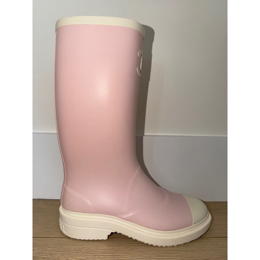 Chanel 26C Rose Pink White Caoutchouc CC Logo High Pull On Rubber Rain Boots 40 - Picture 2 of 16